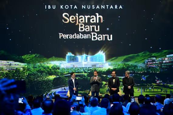 Presiden Jokowi pada acara Ibu Kota Nusantara Sejarah Baru Peradaban Baru di The Ballroom Djakarta Theater, Jakarta, Selasa (18/10).