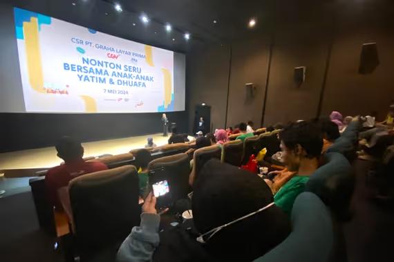 Program Nonton Seru Bersama Anak Yatim dan Dhuafa di bioskop CGV, Selasa (7/5).