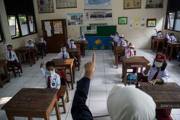 Sekolah di DKI Jakarta Mulai Pembelajaran Tatap Muka