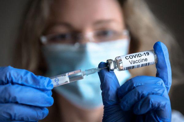 Pemerintah Percepat Vaksinasi Covid-19 di Daerah