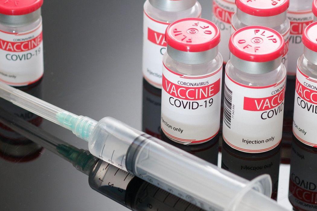 Farmasi Global Butuh Waktu Sesuaikan Vaksinnya Terhadap Omicron
