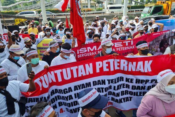 Demo Kantor Kementan dan DPR, Peternak Rakyat Bawa 14 Tuntutan