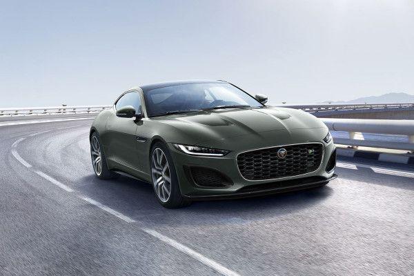 Jaguar Membangkitkan Kisah Terbaik Berkendara yang Bersejarah