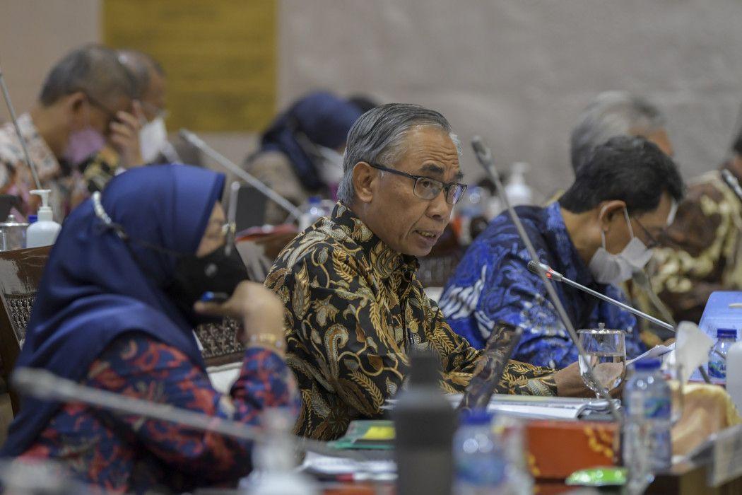 Masa Jabatan Wimboh Habis, Jokowi Bentuk Pansel Calon Anggota DK OJK