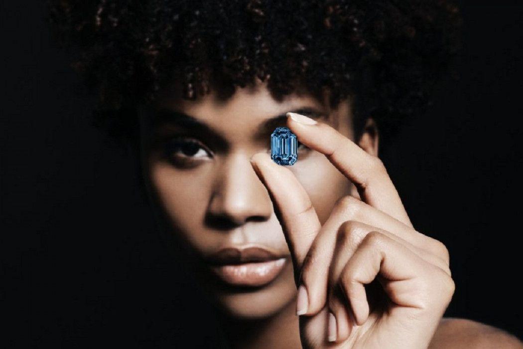 Blue Diamond Terlangka Senilai US$48 Juta Akan Dilelang di Sotheby's