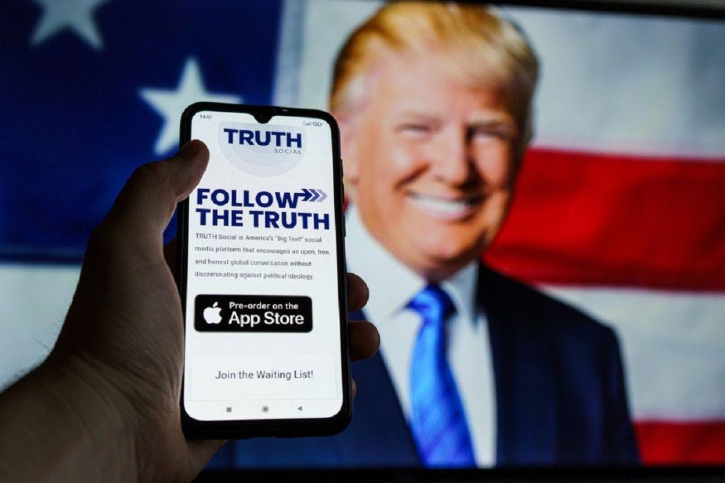 Diblokir Facebook hingga Twitter, Donald Trump Luncurkan Truth Social