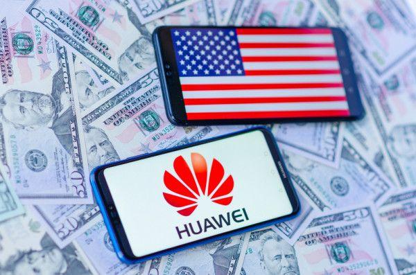 Ilustrasi ketegangan Huawei dengan Amerika Serikat. Shutterstock/Ascannio