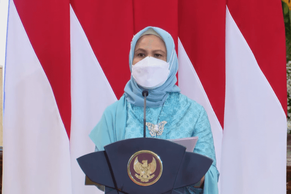 Hari Kartini, Iriana Jokowi Apresiasi Peran Perempuan Tangani Pandemi