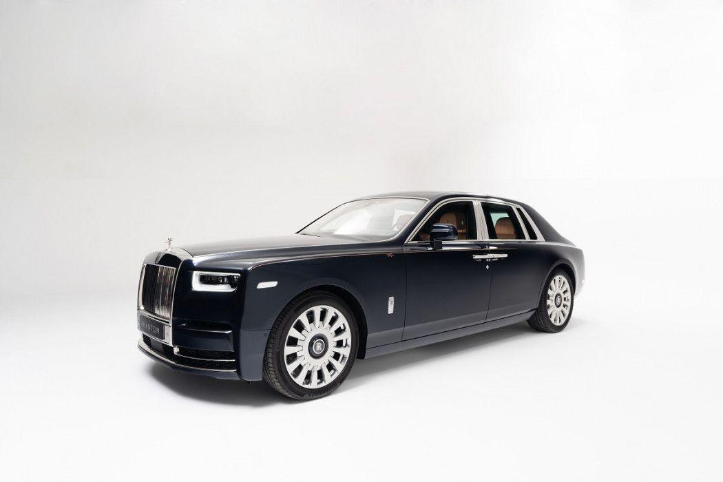 Rolls-Royce Phantom Sapphire Astrum Sajikan Pesona Kosmik Luar Angkasa