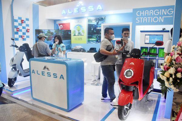 Booth Alessa Motors Nusantara di Indocomtech, JCC, Sabtu (25/6).
