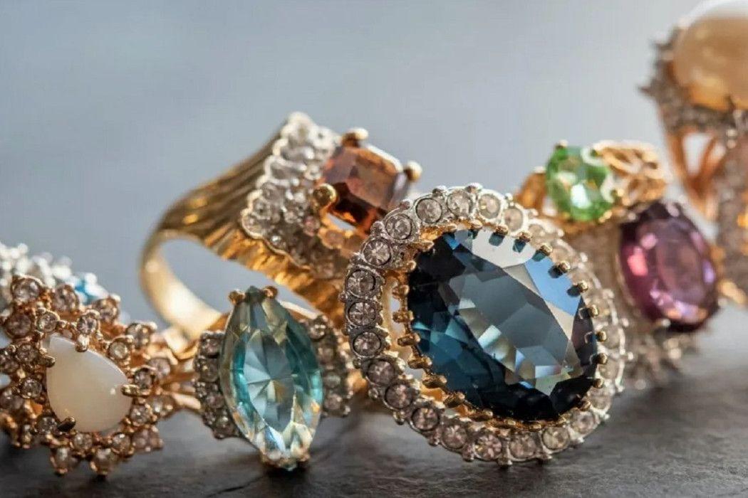 12 Batu Mulia Elegan Sesuai Bulan Kelahiran, Cocok Sebagai Perhiasan