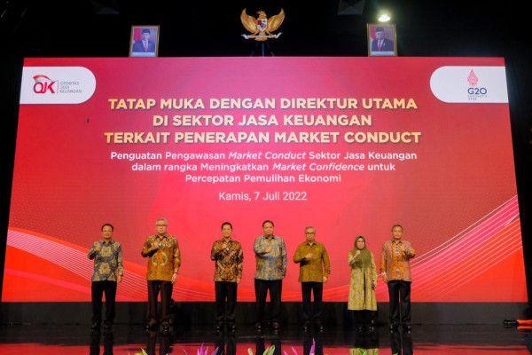 OJK menggelar kegiatan Tatap Muka dengan Direktur Utama di Sektor Jasa Keuangan Terkait Penerapan Market Conduct di Jakarta, Kamis (7/7).