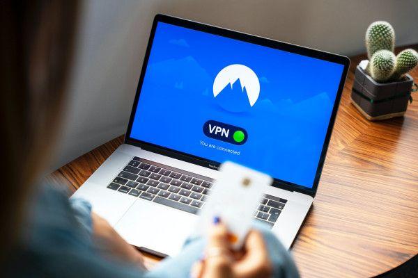 VPN kepanjangan dari Virtual Private Network