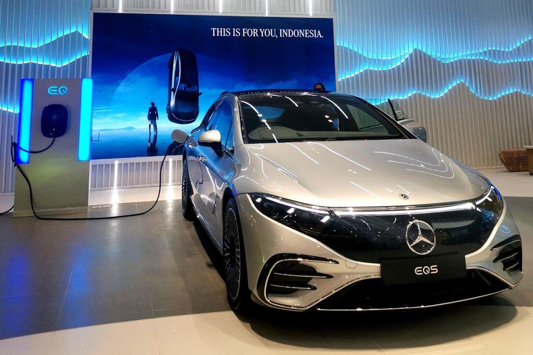 Mercedes-Benz Posisi Teratas di Segmen Kendaraan Premium Indonesia