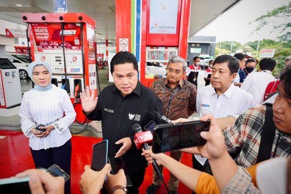 Erick Thohir: Nanti Siang Harga Pertamax Turun Jadi Rp12.800 Per Liter
