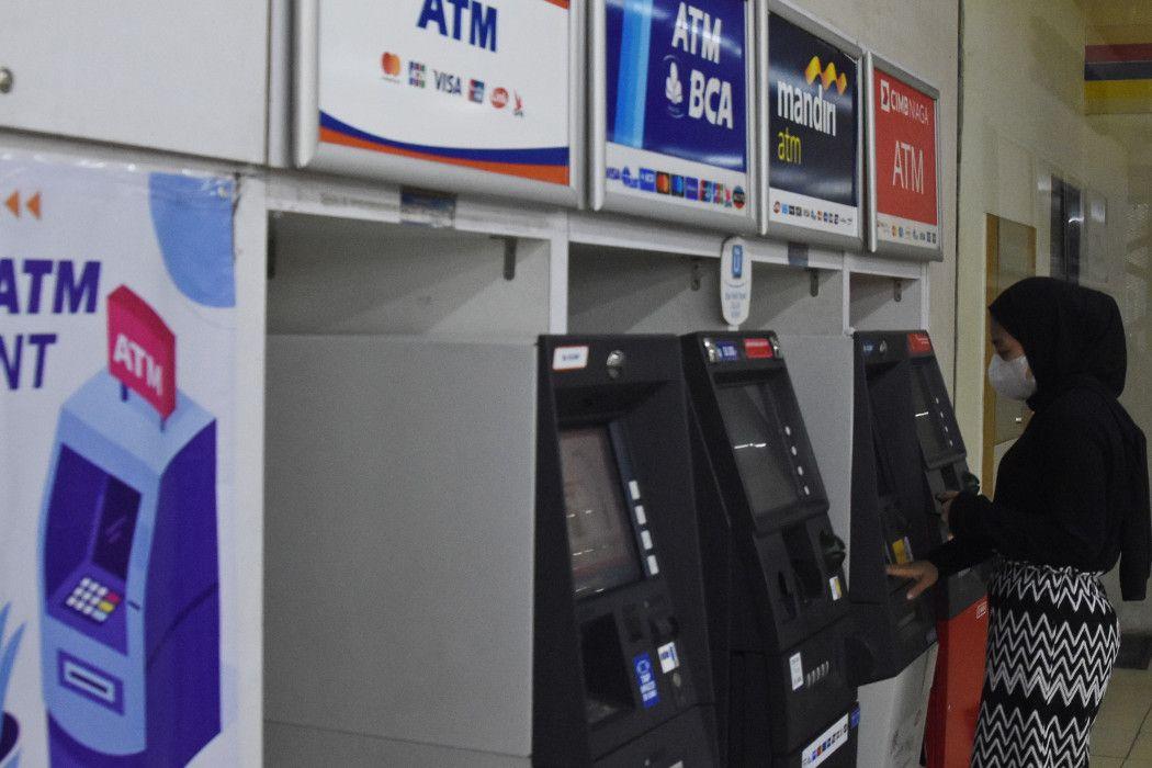 Bank Mandiri Sediakan ATM Pecahan Rp10 Ribu, Ini Daftar Tempatnya