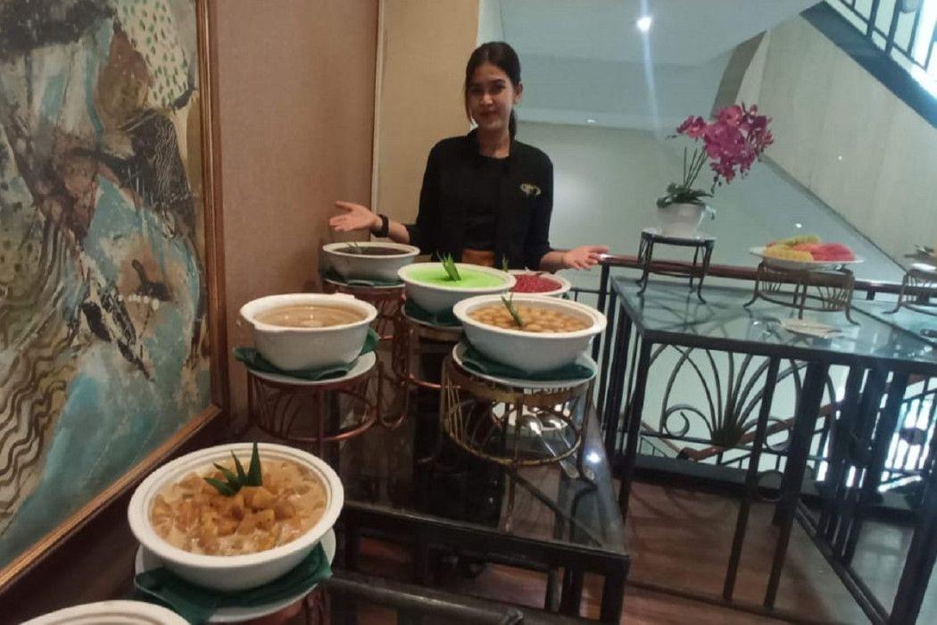 Ramadan Spesial Bersama Menu Khas Minang di Menara Peninsula Hotel