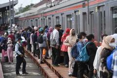 Usai KRL Lumpuh di Pondok Ranji, KAI Ingatkan Sanksi Ganggu Jalur KA
