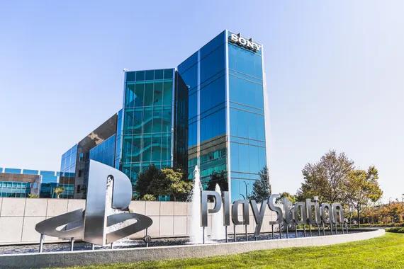 Kantor Sony Interactive Entertainment (SIE) di Silicon Valley; SIE Inc, bagian dari Sony Corporation, menangani pengembangan perangkat keras dan perangkat lunak Playstation. Shutterstock/Sundry Photography