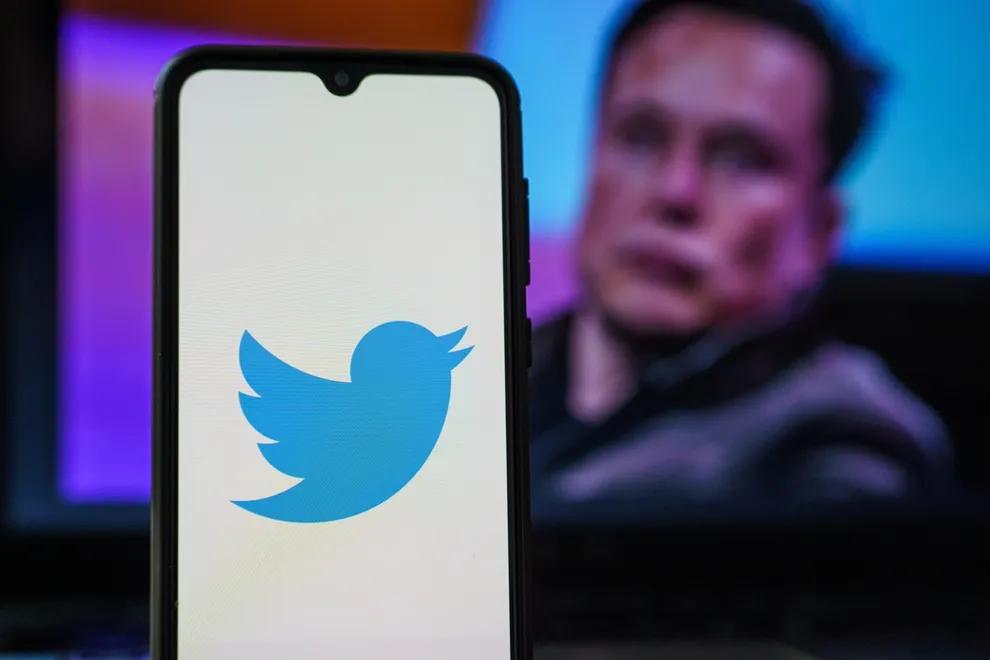 Elon Musk Akan Ubah Jenama Twitter dan Logo Burung Biru