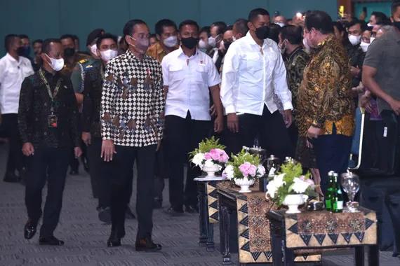 Presiden Jokowi menghadiri Perayaan 50 Tahun HIPMI Tahun 2022, Jumat (10/6), di Plenary Hall, Jakarta Convention Centre, Jakarta.
