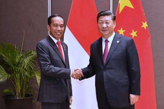 Presiden Jokowi bertemu Presiden Xi Jinping di Hotel Stanley, Port Moresby, Sabtu (17/11/2018).