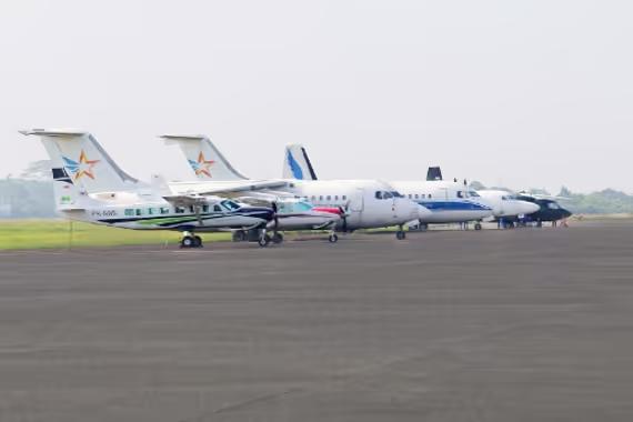 Sejumlah pesawat Pelita Air di Bandara Pondok Cabe.