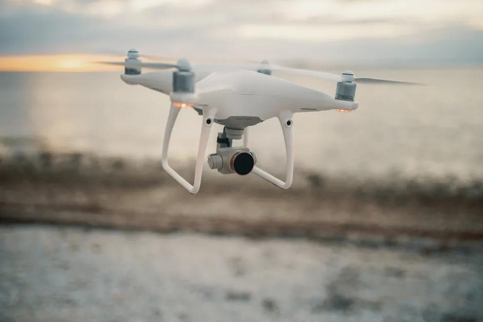 Drone: Pengertian, Jenis, dan Fungsinya