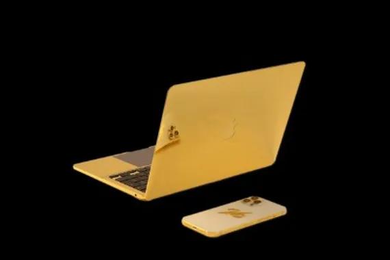 Ilustrasi Macbook Pro 24 Carat Gold