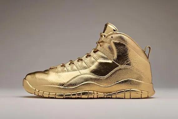 sepatu Solid Gold Ovo x Air Jordans