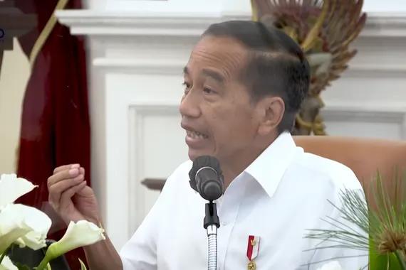 Presiden Jokowi dalam Ratas mengenai Visa, VoA, dan KITAS.