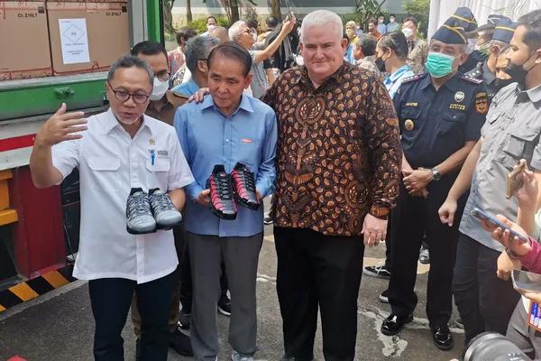 Mendag Minta Nike Indonesia Bangun Pabrik Alas Kaki di Lampung