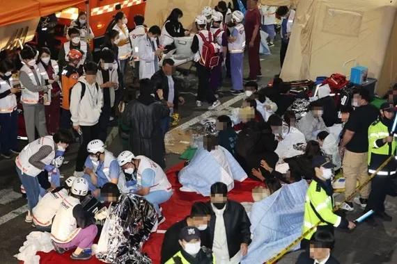 Ratusan orang dinyatakan tewas pada tragedi pesta Halloween di Itaewon, Seoul, Korea Selatan.