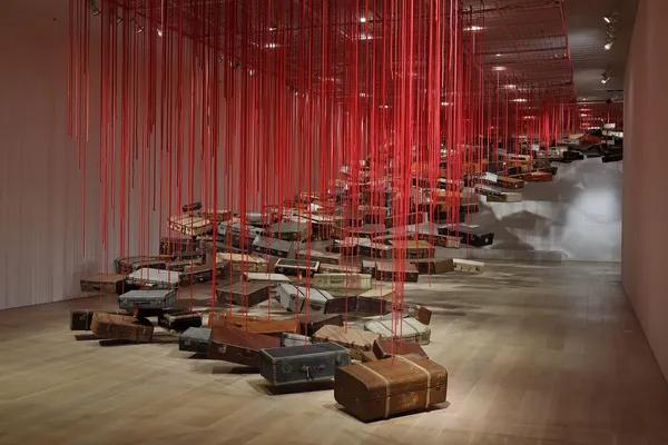 Museum MACAN Gelar Pameran Akbar Chiharu Shiota