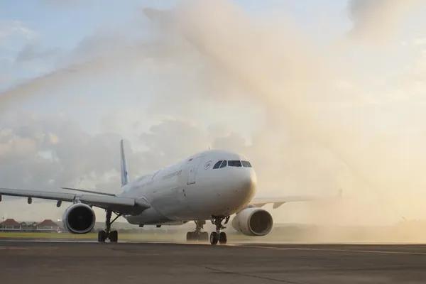 Garuda Indonesia Mulai Penerbangan Umrah via Kertajati