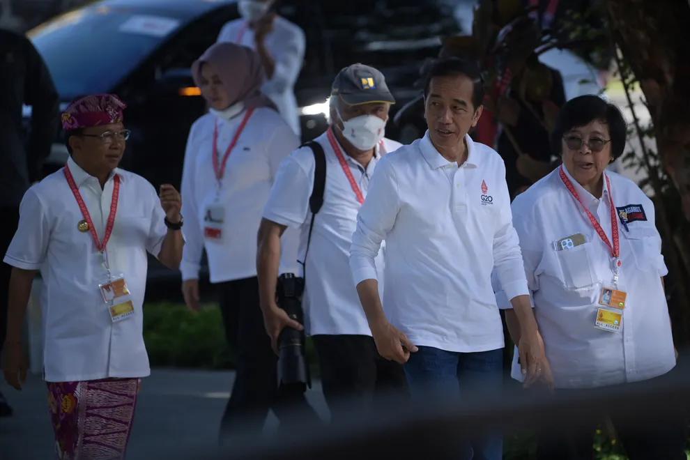 Tugas G20 Rampung, Menteri Basuki Mendadak Jadi Fotografer Jokowi