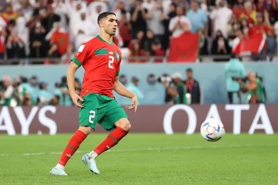 Achraf Hakimi saat menjadi penentu kemenangan Maroko atas Spanyol di babak 16 besar Piala Dunia 2022.