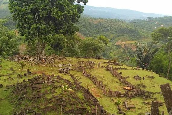 Situs Megalitikum Gunung Padang.