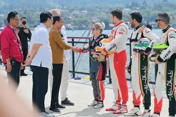 F1 PowerBoat Seru, Jokowi Ingin Ajang Balap F1 Diadakan di Indonesia