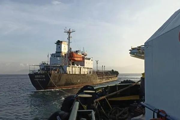 Pertamina Investigasi Kebakaran Kapal MT Kristin yang Bawa Pertalite