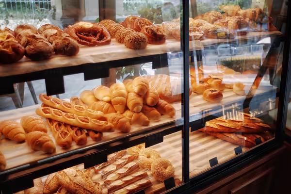 7 Bisnis Bakery Terbaik di Indonesia 2023, Paling Populer!