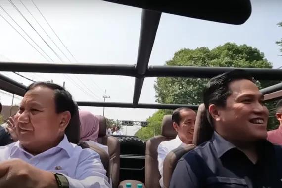 Kunjungan Jokowi ke Pindad, bersama Menhan Prabowo dan Menteri BUMN Erick Thohir.