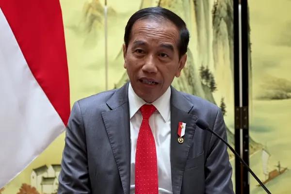Jokowi Dorong Penerapan Sistem Kerja Hibrida Guna Kurangi Polusi