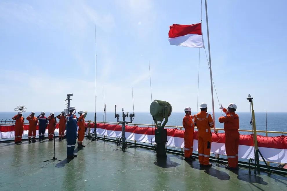 Pertamina Indonesia Shipping Gelar Upacara HUT RI di Kapal Bersejarah