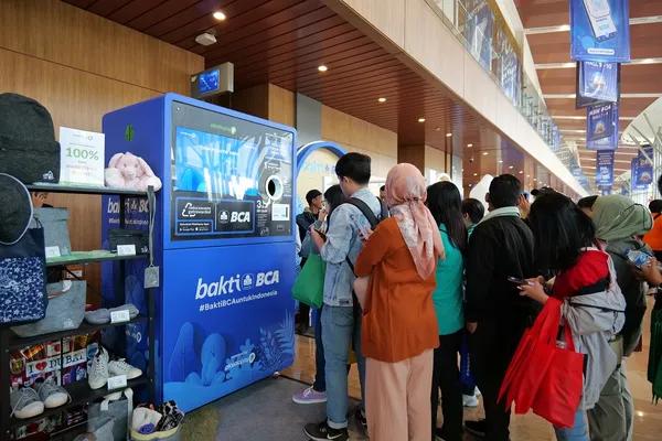 BCA Expo 2023 Kumpulkan 3.500 Sampah Botol Plastik