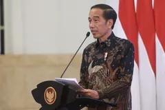 Digitalisasi Berkembang Pesat, Jokowi: Regulasi Selalu Terlambat