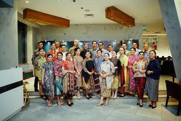 Pullman Jakarta Central Park Gandeng Batik Chic di Hari Batik Nasional