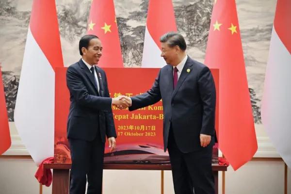 Bertemu Xi Jinping, Jokowi Bahas Investasi Sampai Pariwisata