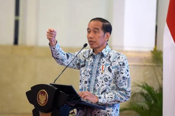 Jokowi Peringatkan Kepala Daerah Untuk Tak Hambat Investasi yang Masuk