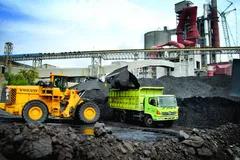 Banyak Smelter Pakai PLTU, Produksi Batu Bara 2023 Capai 775 Juta Ton